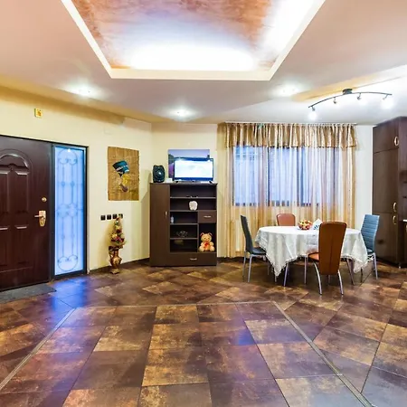 Villa Holiday Central *
